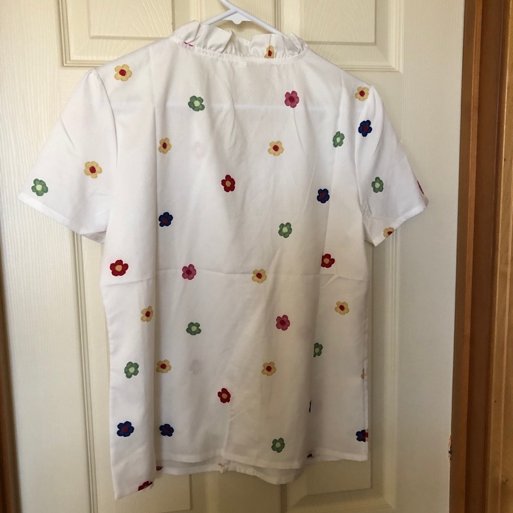 Blouse - Picture 2 of 5